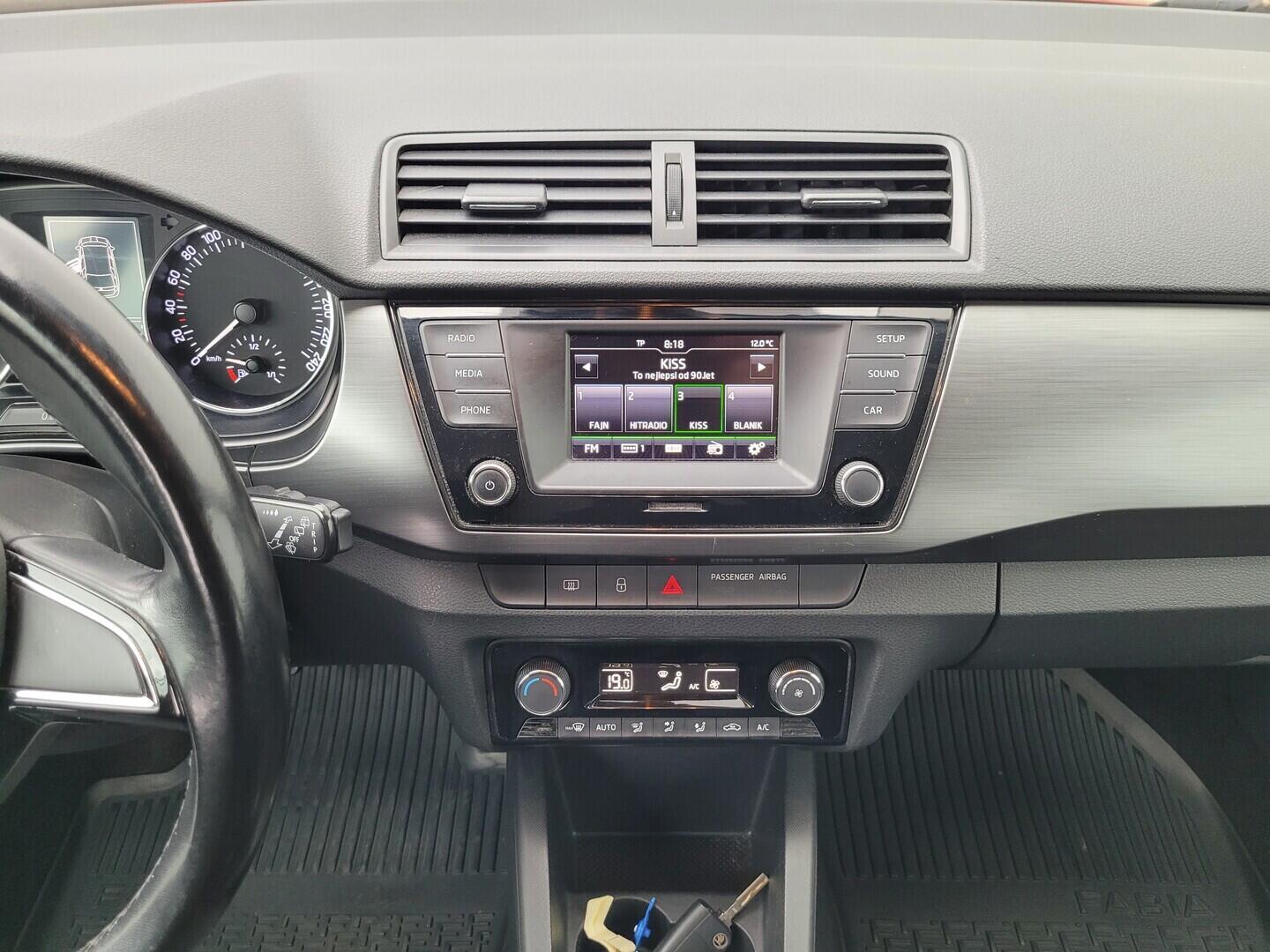 O619V07791_22.webp_FABIA Style 1.4 TDI 66 kW manuál