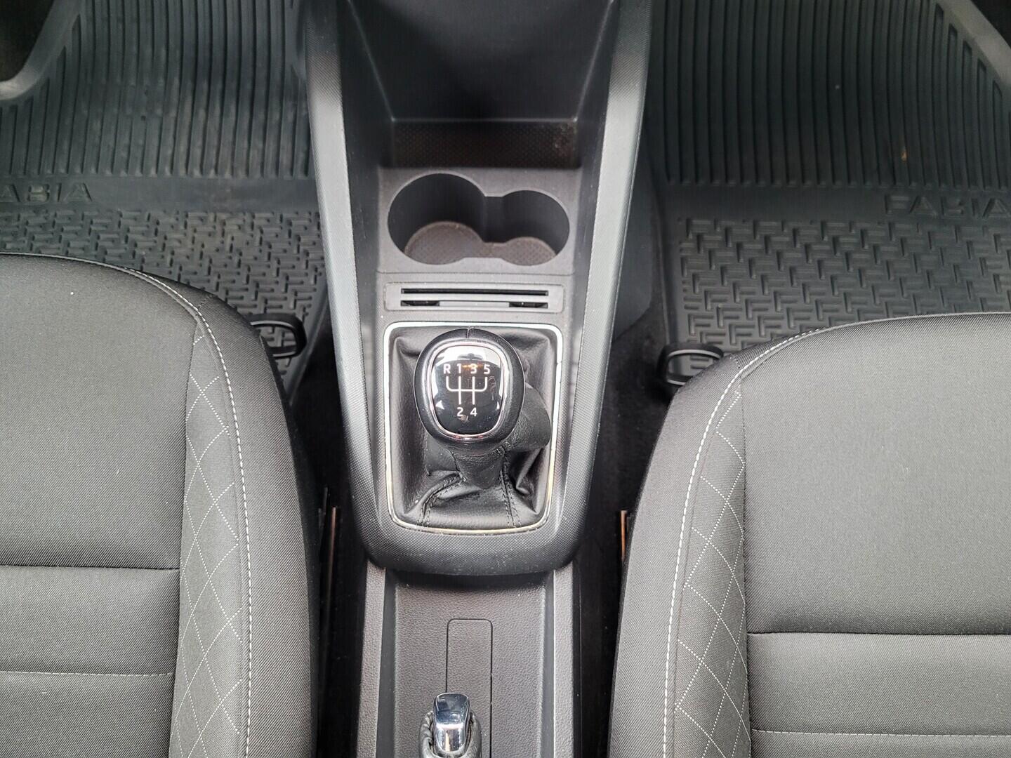 O619V07791_23.webp_FABIA Style 1.4 TDI 66 kW manuál