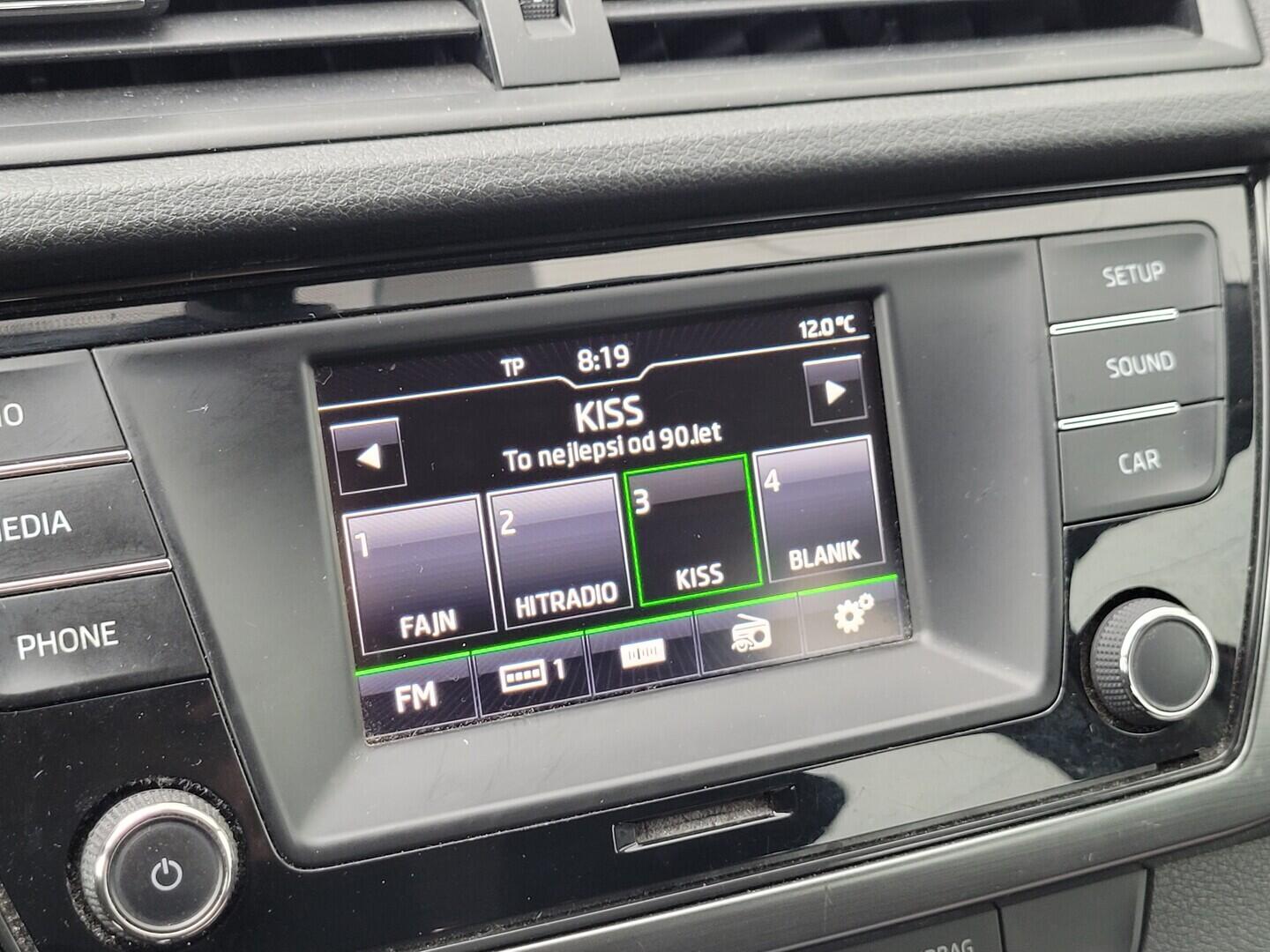 O619V07791_26.webp_FABIA Style 1.4 TDI 66 kW manuál