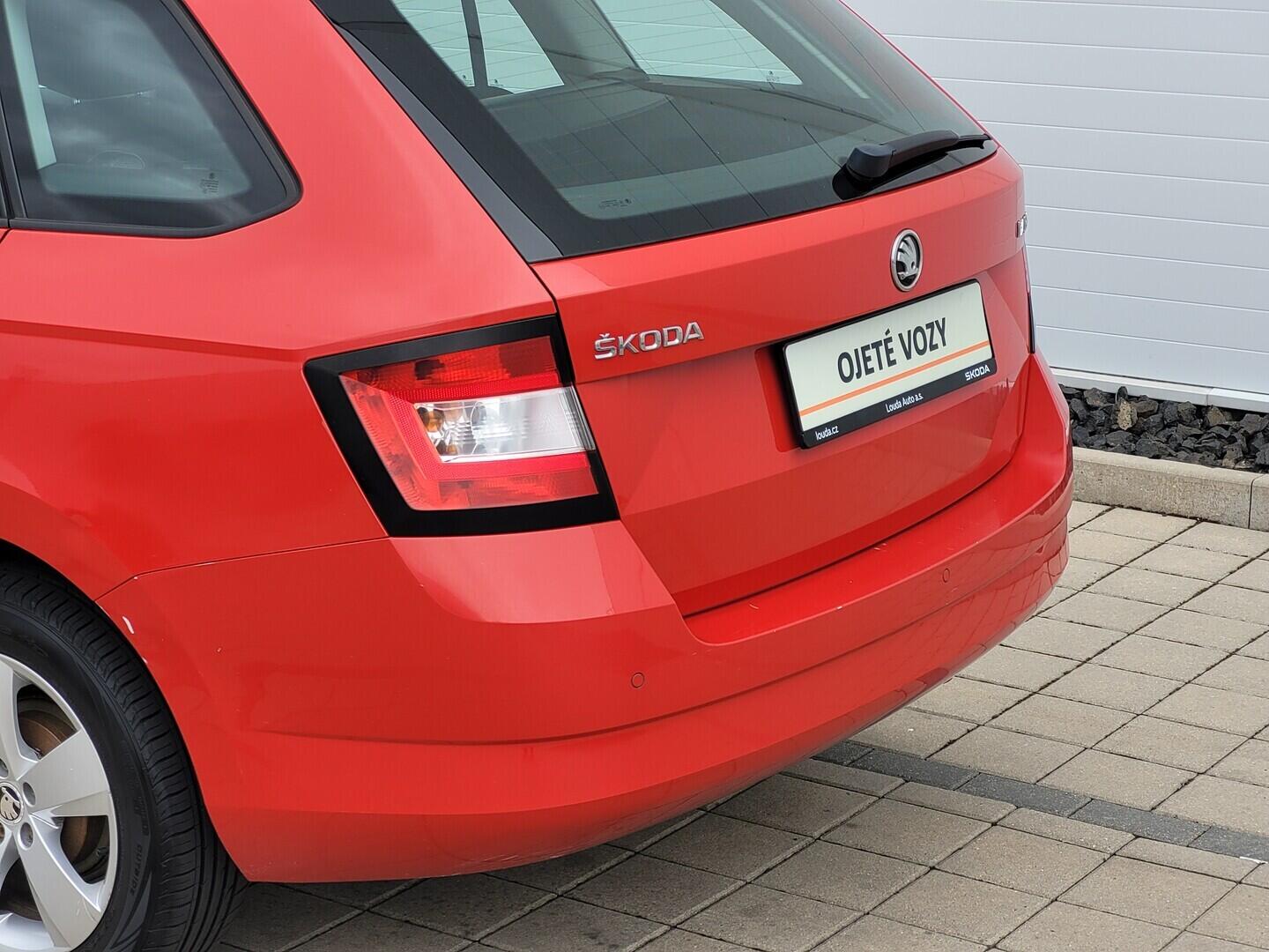 O619V07791_30.webp_FABIA Style 1.4 TDI 66 kW manuál