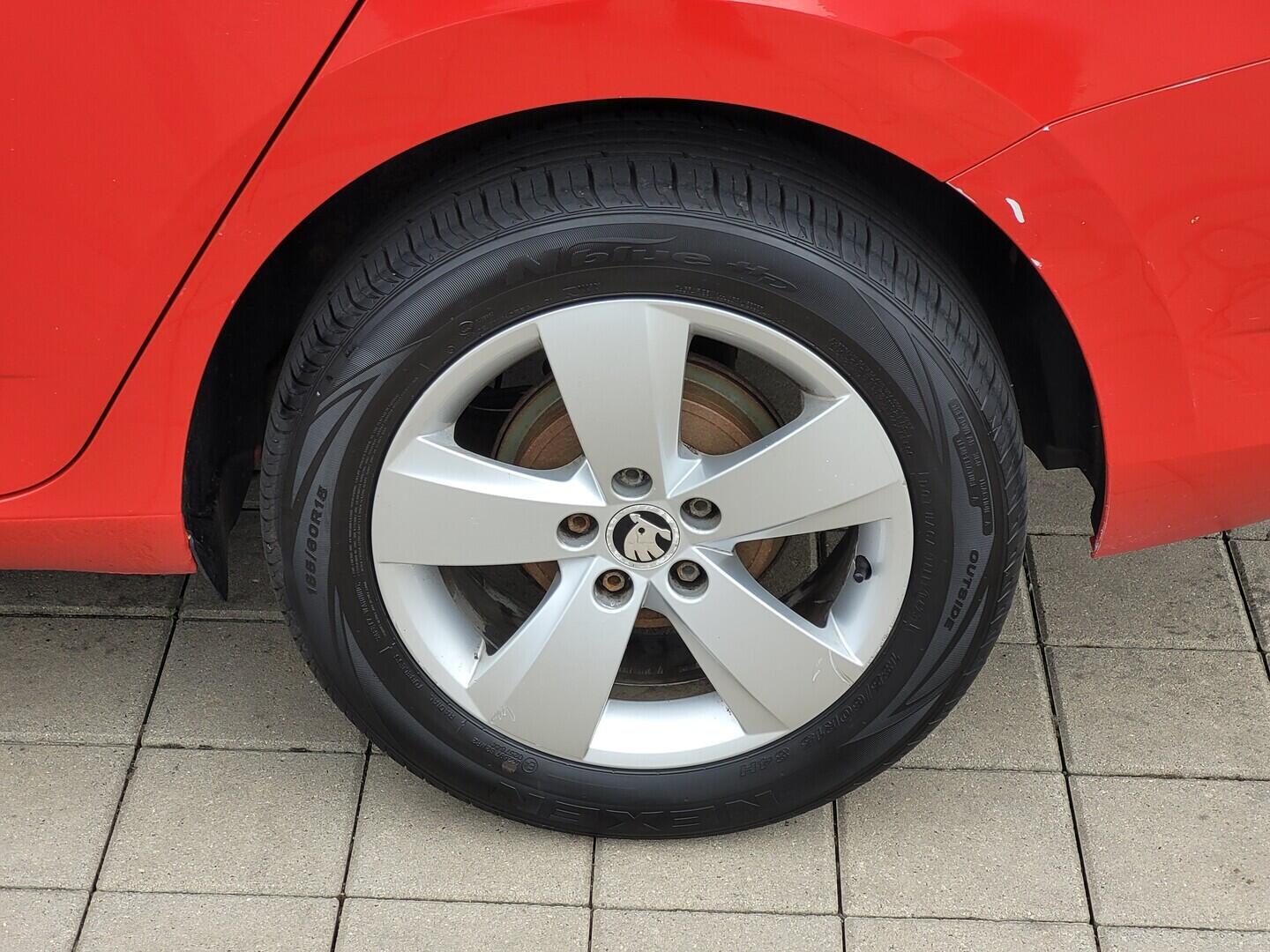 O619V07791_31.webp_FABIA Style 1.4 TDI 66 kW manuál