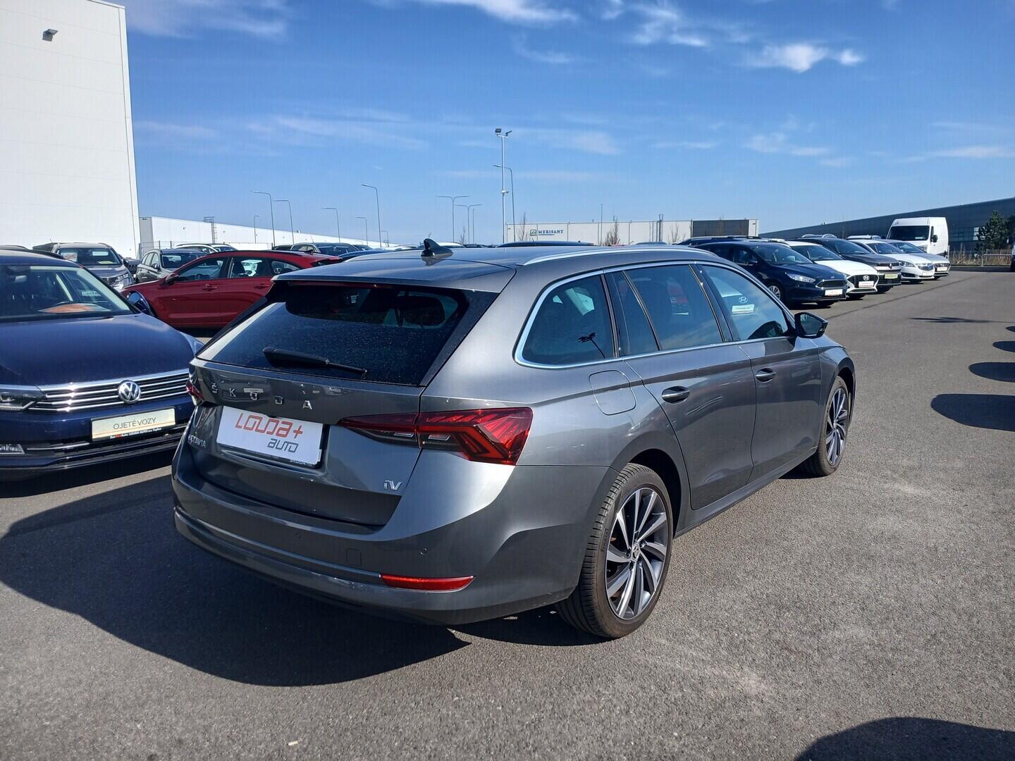 O619V07793_11.webp_OCTAVIA Style 1.4 TSI 150 kW automat