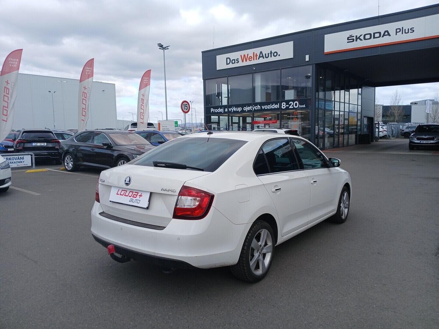 O619V07795_11.webp_RAPID Style 1.0 TSI 81 kW manuál