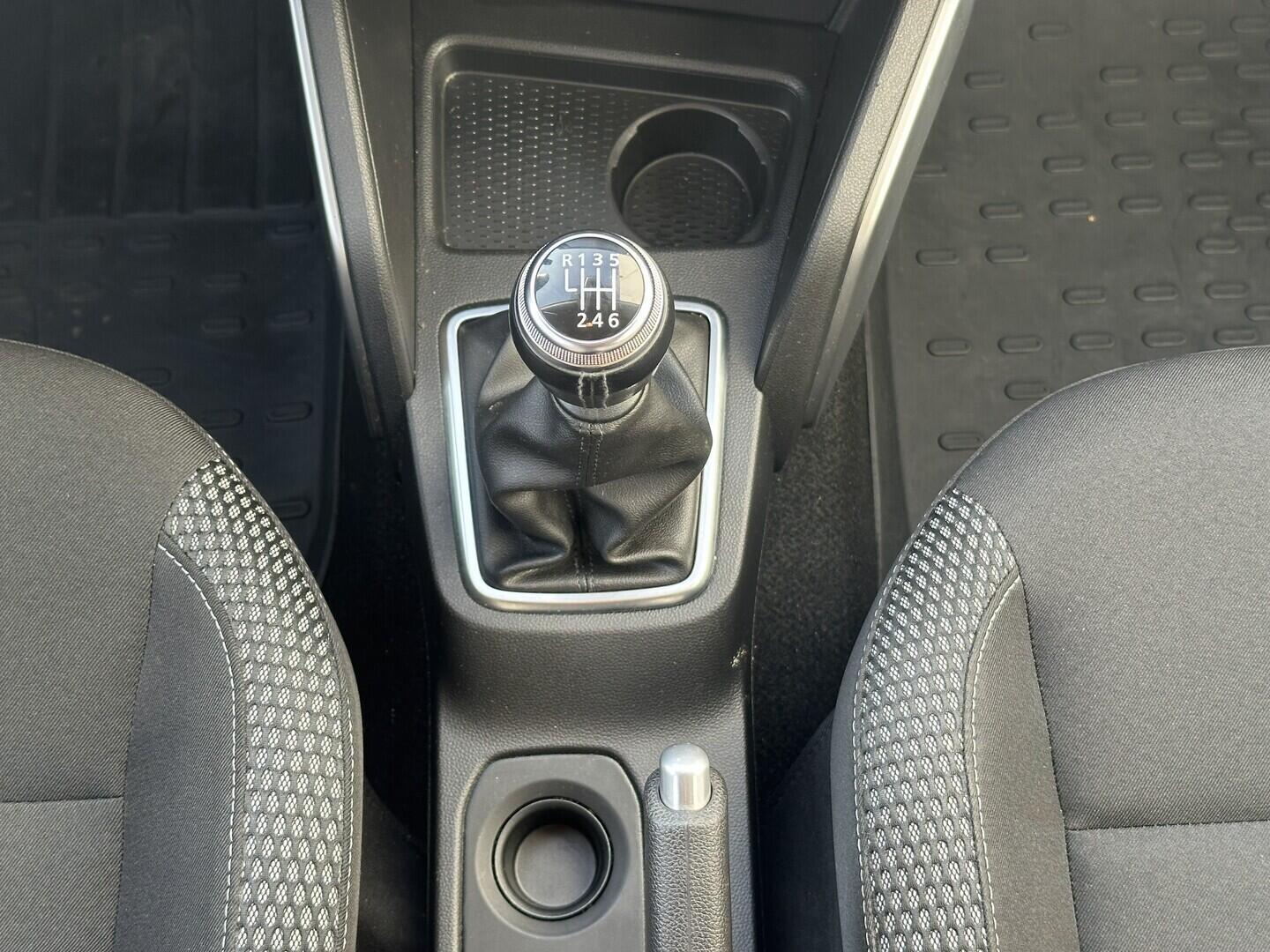 O619V07796_24.webp_DUSTER Prestige 1.5 DCI 85 kW manuál