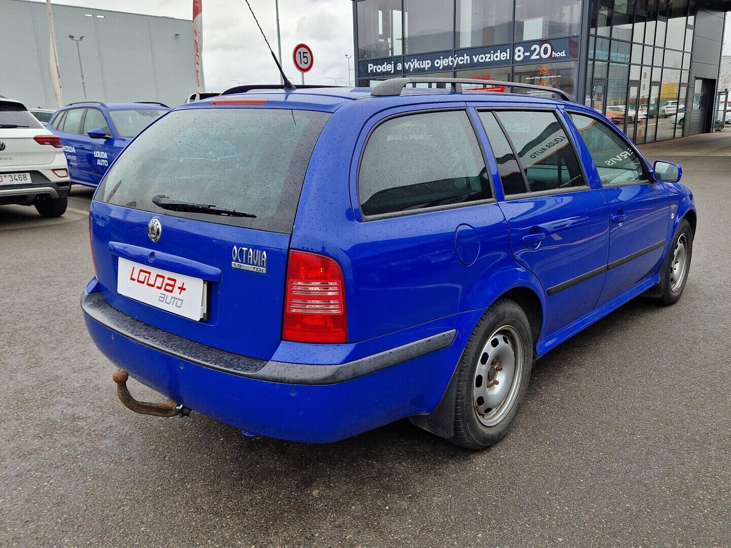 O619V07804_11.webp_OCTAVIA Ambiente 1.9 TDI 66 kW manuál