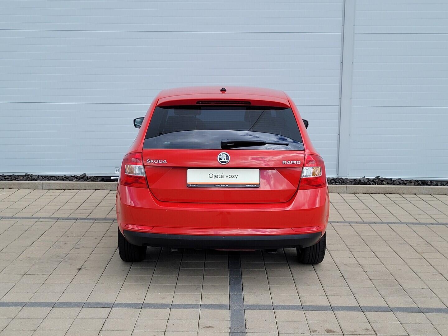 O619V07805_15.webp_RAPID Ambition 1.4 TDI 66 kW manuál