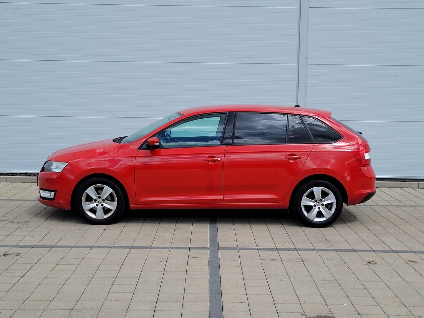 O619V07805_17.webp_RAPID Ambition 1.4 TDI 66 kW manuál