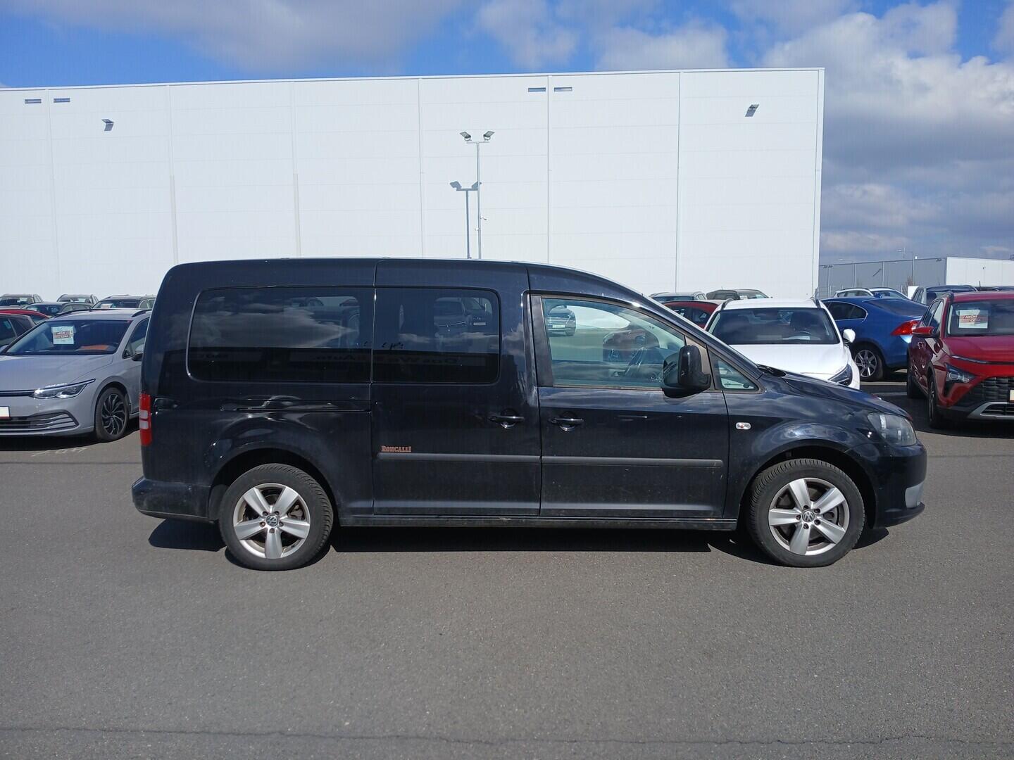 O619V07807_12.webp_CADDY  2.0 TDI 103 kW manuál, DPH