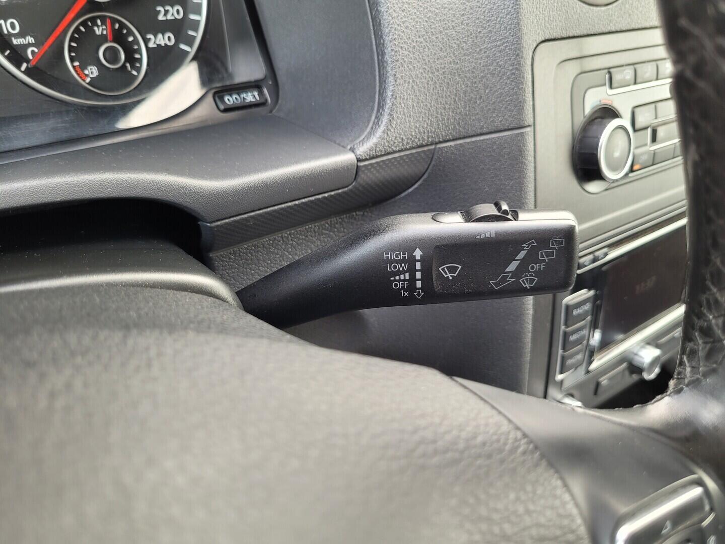O619V07807_25.webp_CADDY  2.0 TDI 103 kW manuál, DPH