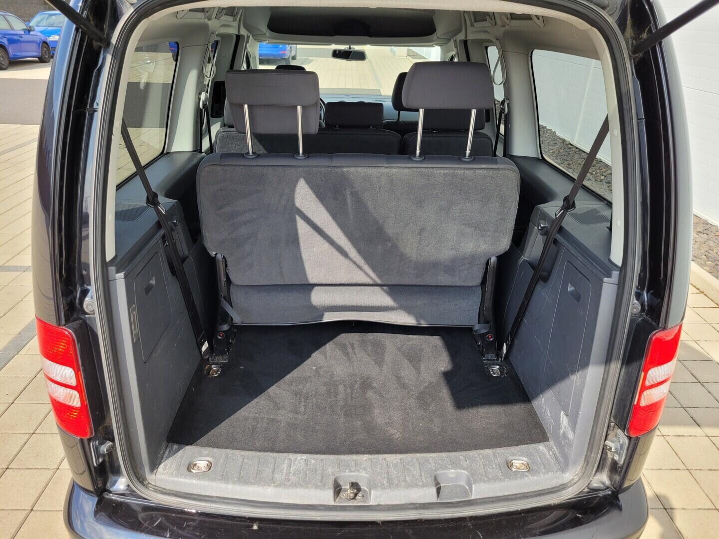 O619V07807_29.webp_CADDY  2.0 TDI 103 kW manuál, DPH