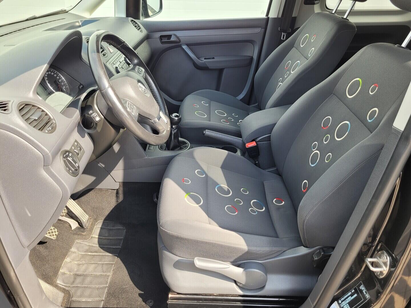 O619V07807_35.webp_CADDY  2.0 TDI 103 kW manuál, DPH