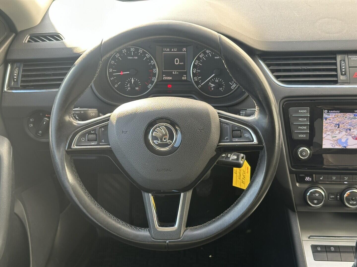 O619V07816_20.webp_OCTAVIA Elegance 2.0 TDI 110 kW manuál