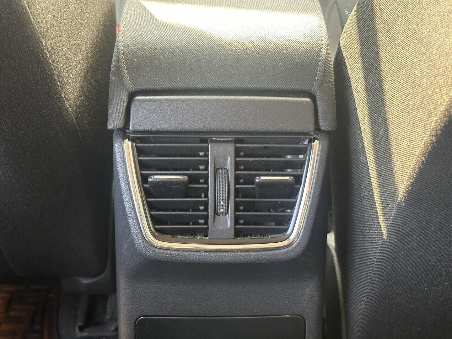 O619V07816_29.webp_OCTAVIA Elegance 2.0 TDI 110 kW manuál