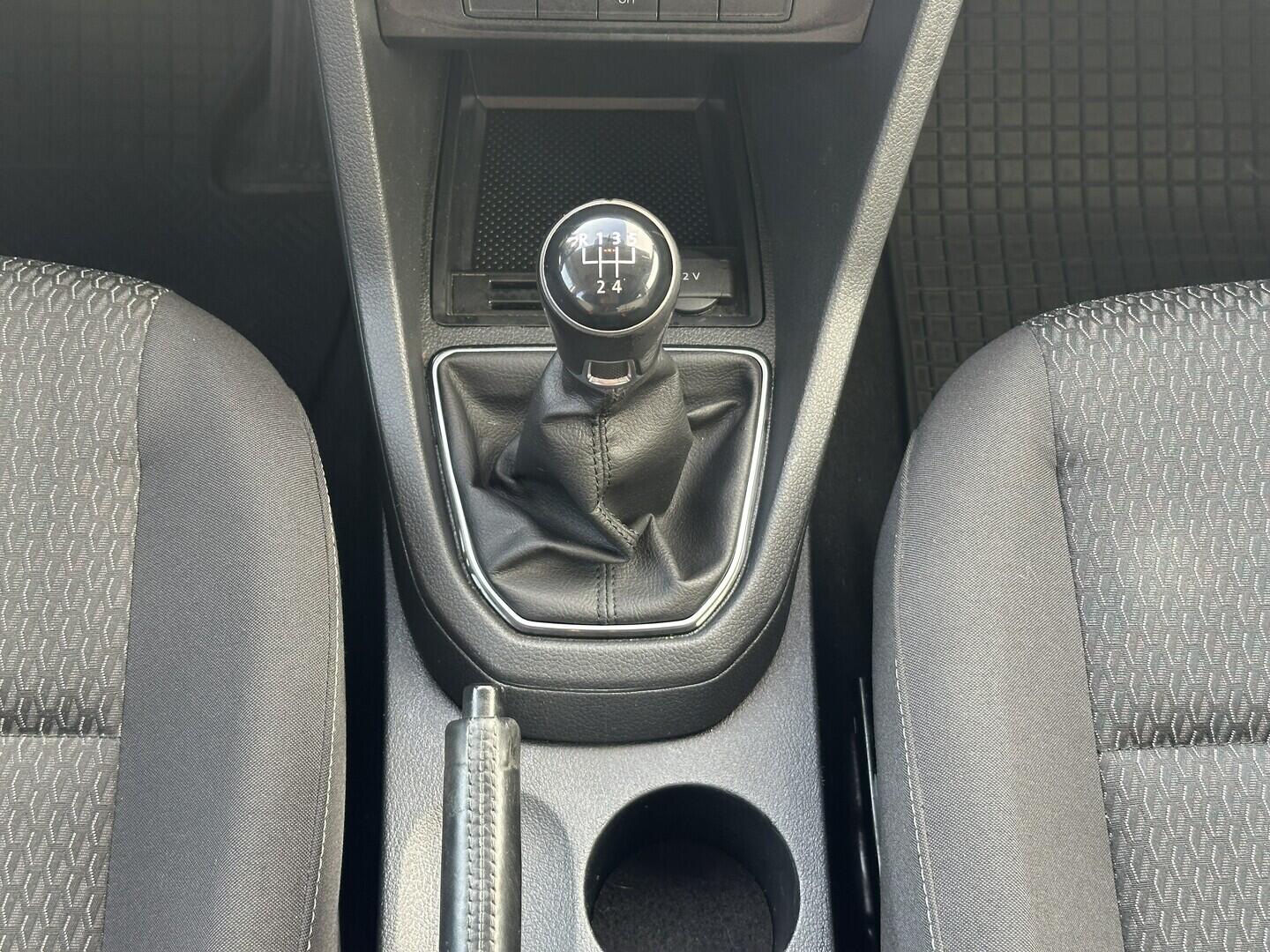 O619V07819_24.webp_CADDY Trendline 2.0 TDI 75 kW manuál
