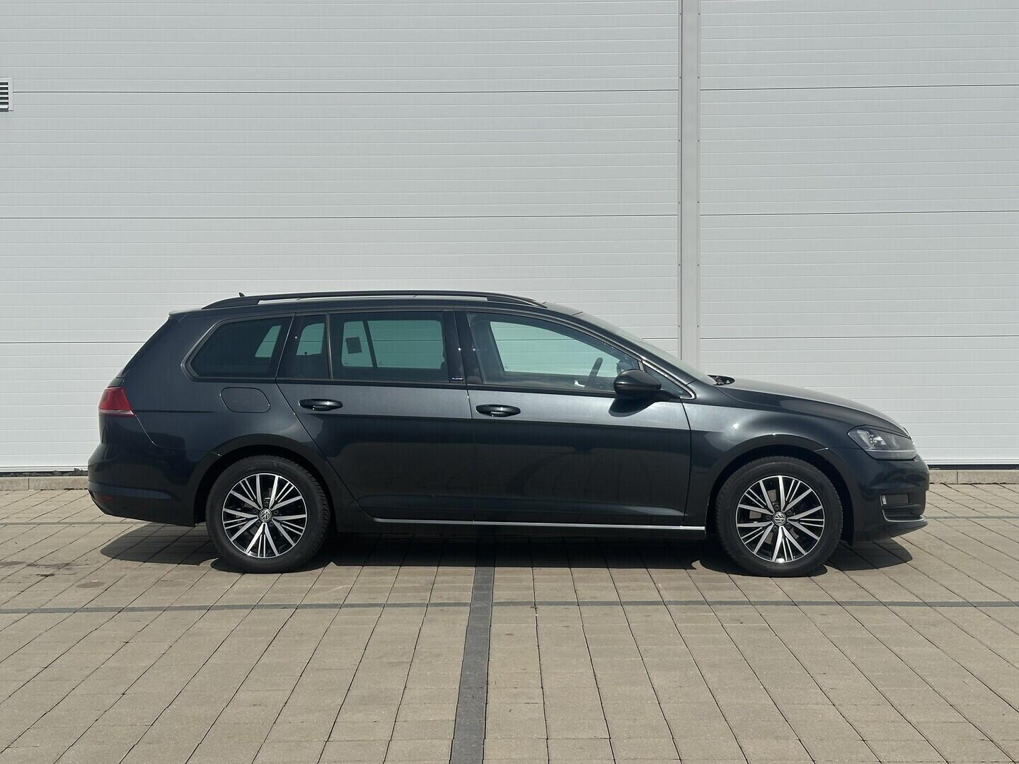 O619V07820_13.webp_GOLF Variant Allstar 1.4 TSI 110 kW manuál