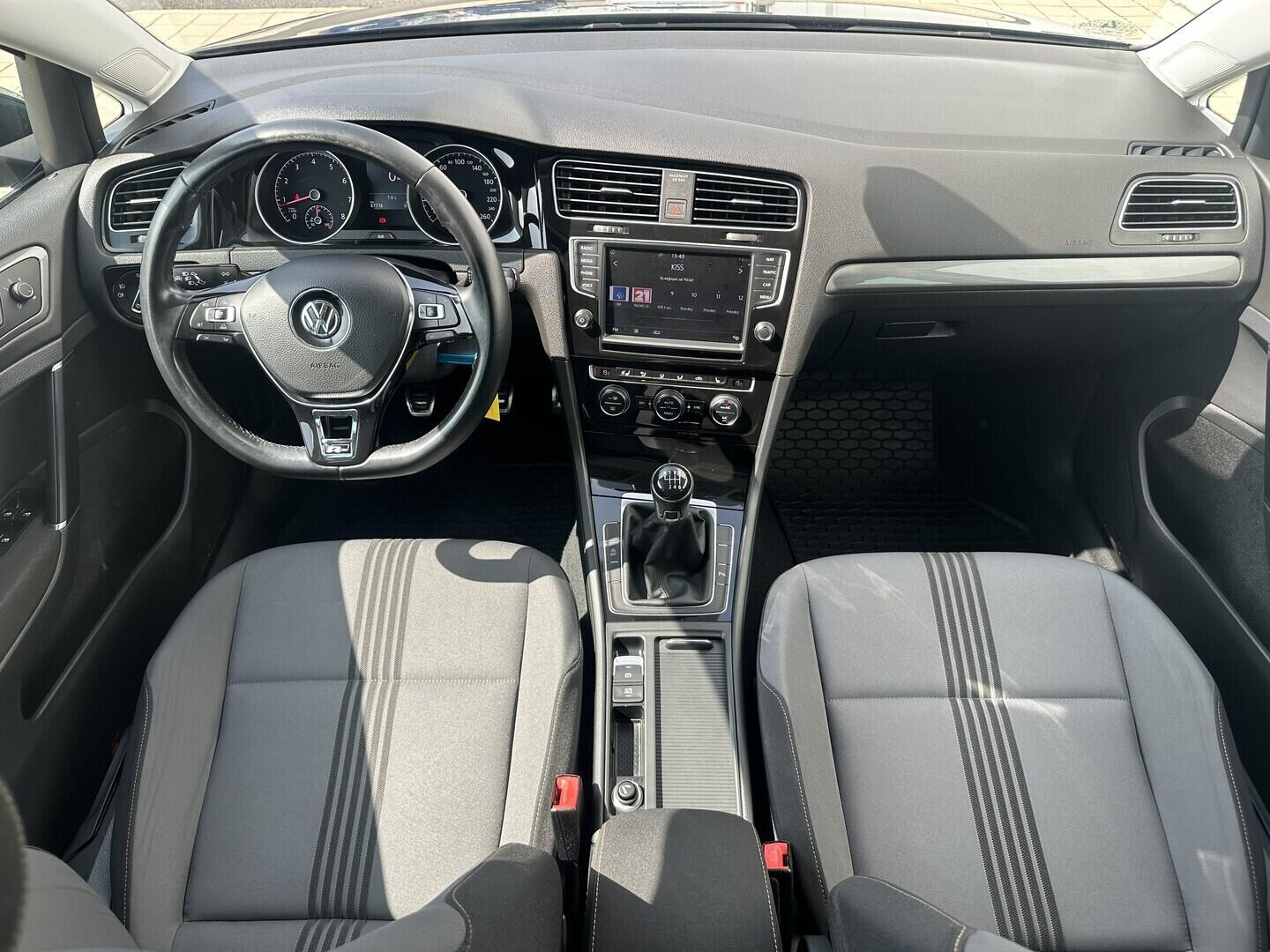 O619V07820_18.webp_GOLF Variant Allstar 1.4 TSI 110 kW manuál