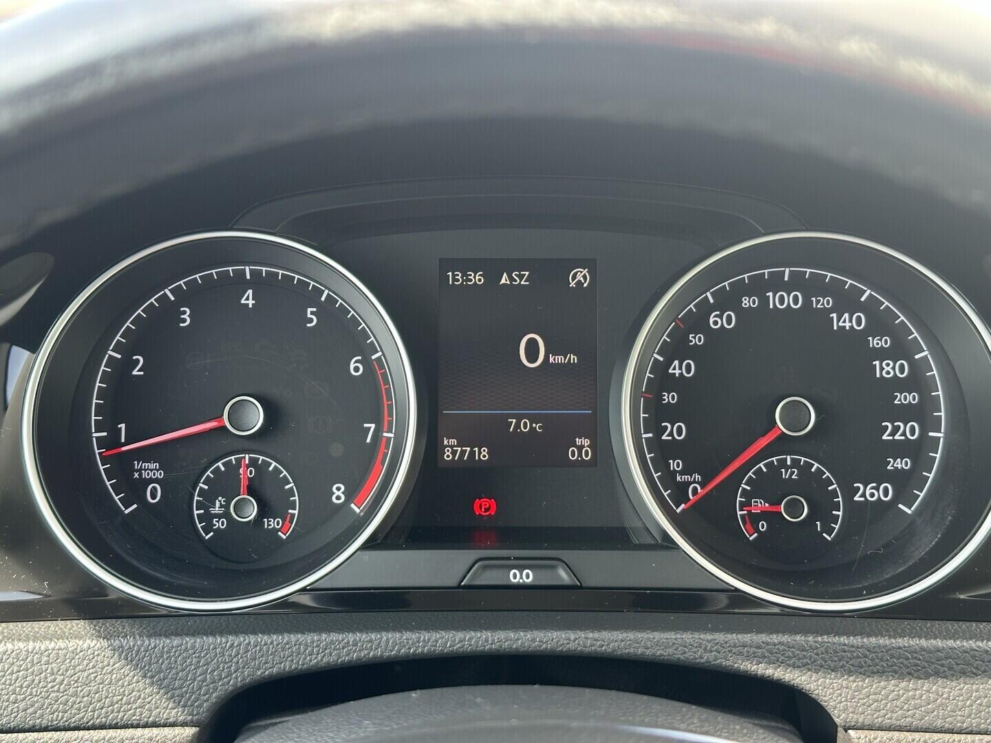 O619V07820_19.webp_GOLF Variant Allstar 1.4 TSI 110 kW manuál