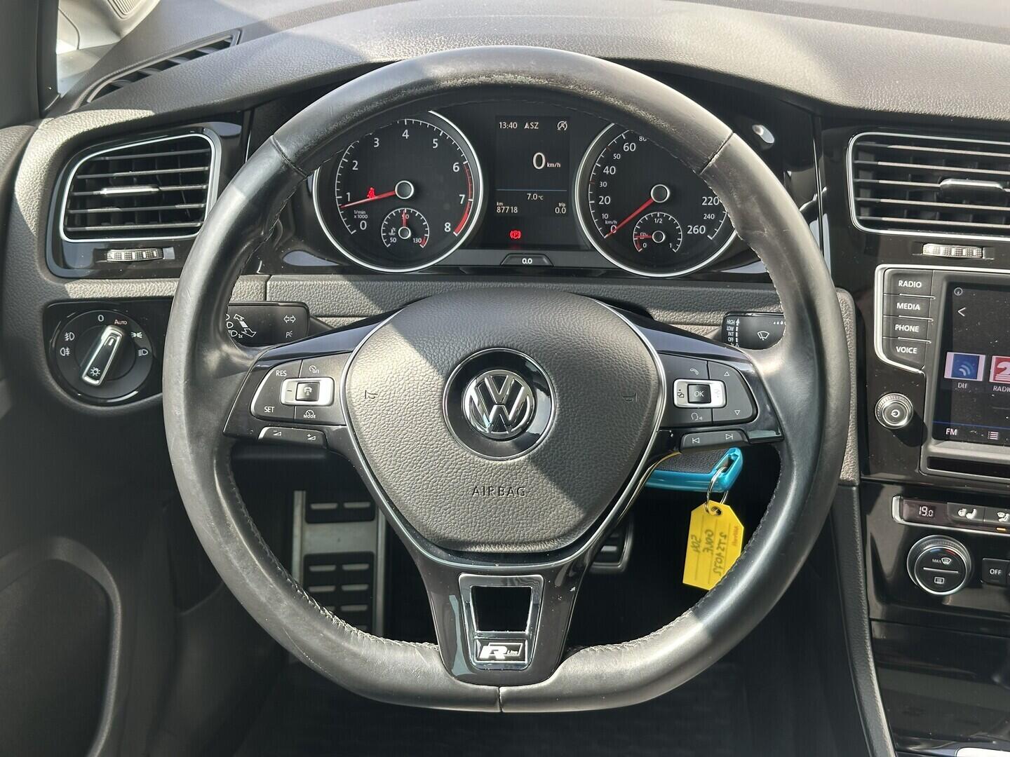 O619V07820_20.webp_GOLF Variant Allstar 1.4 TSI 110 kW manuál