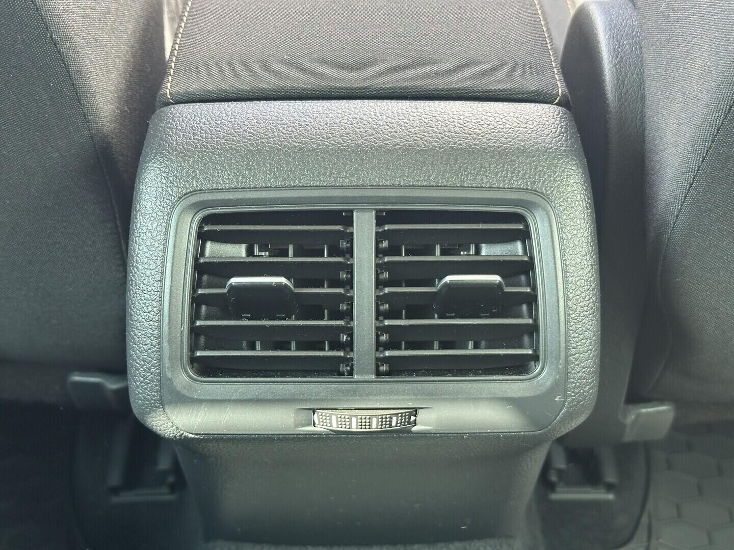 O619V07820_29.webp_GOLF Variant Allstar 1.4 TSI 110 kW manuál