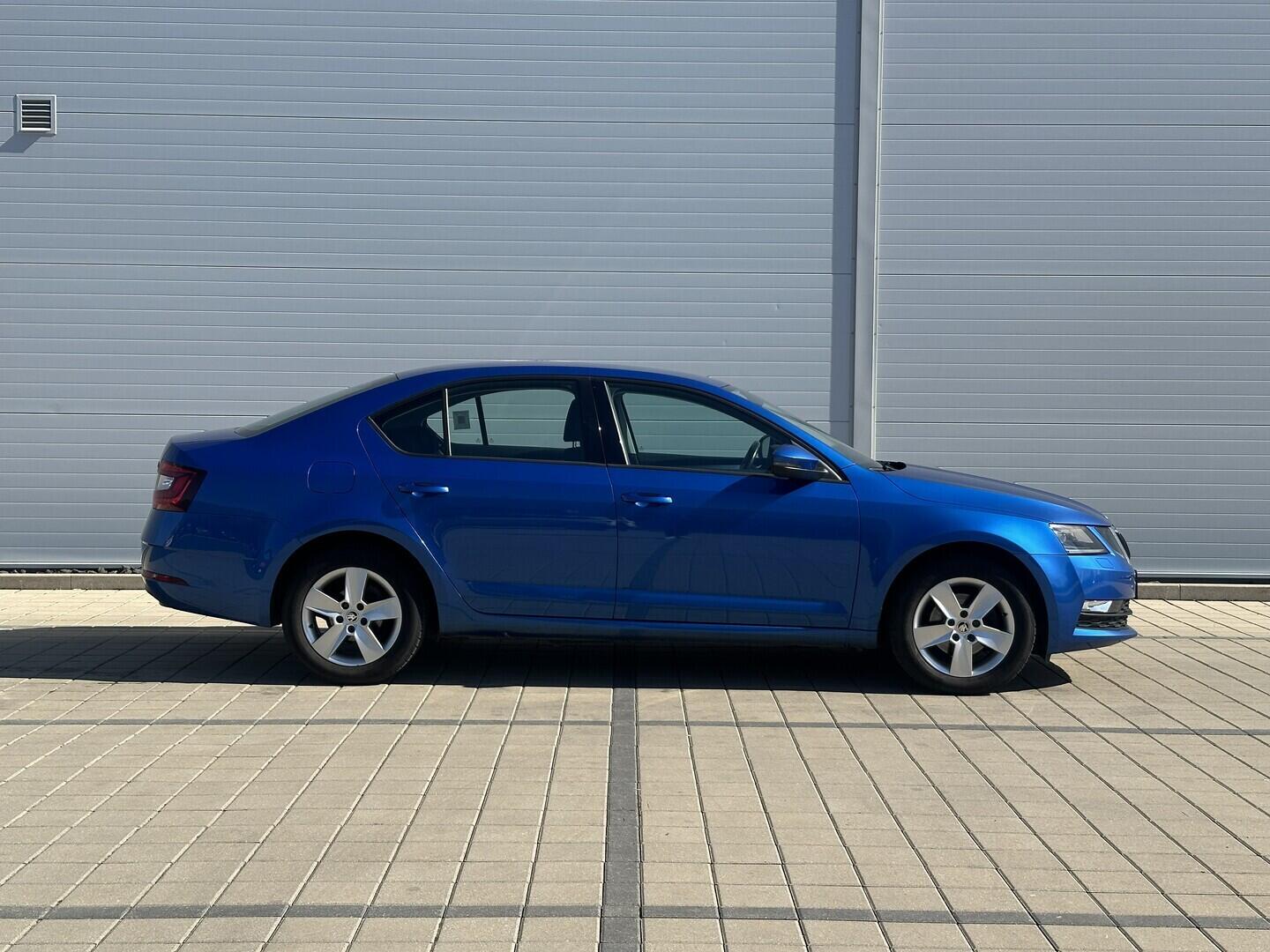 O619V07822_13.webp_OCTAVIA Ambition 1.4 TSI 110 kW manuál, DPH