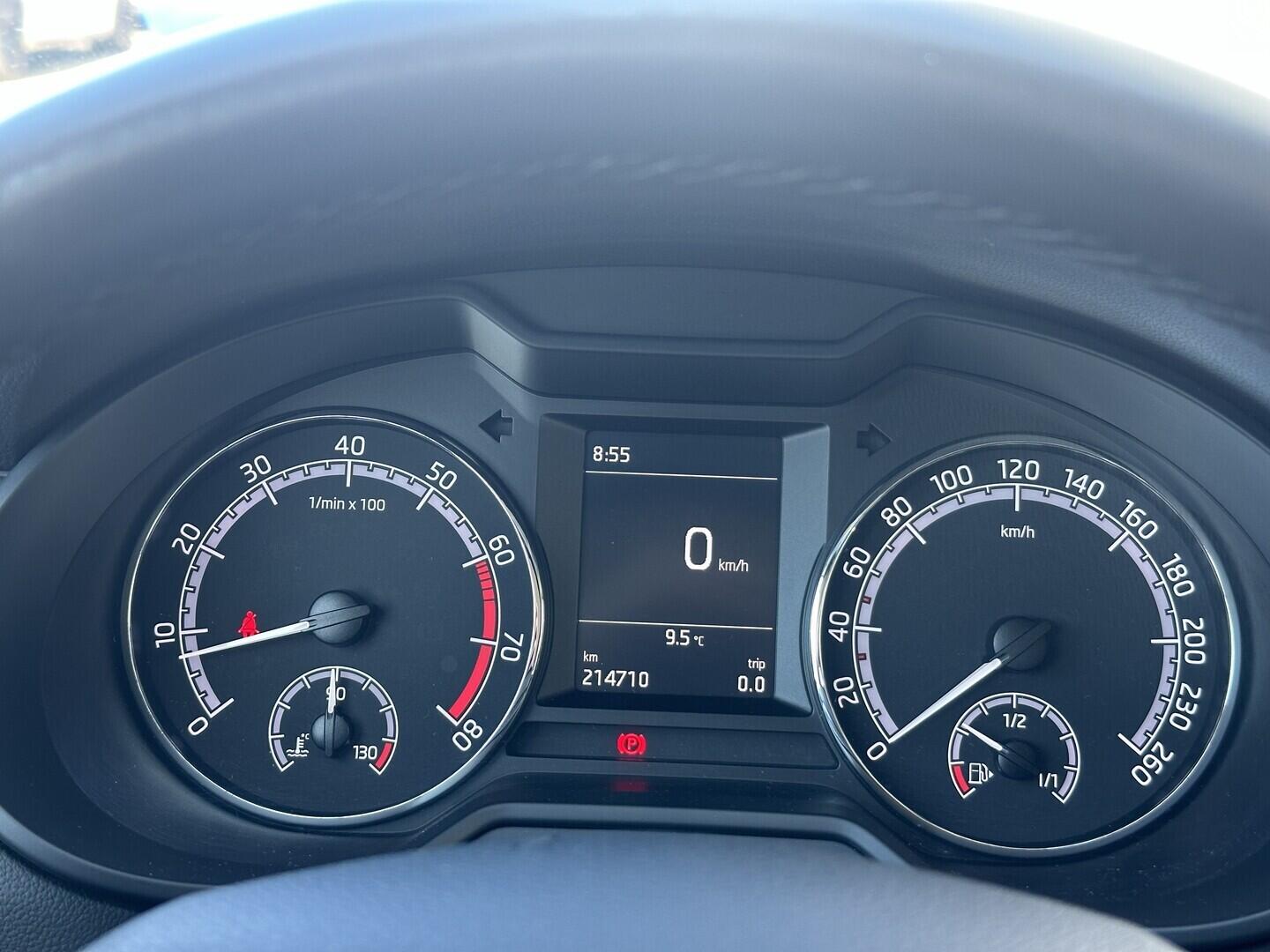 O619V07822_19.webp_OCTAVIA Ambition 1.4 TSI 110 kW manuál, DPH