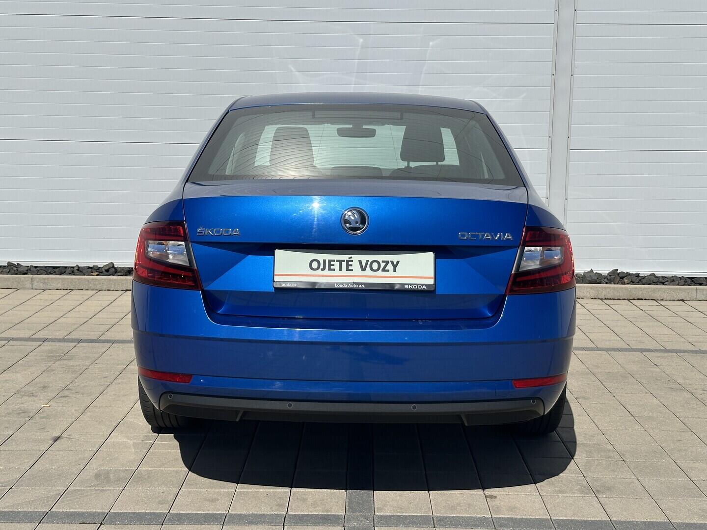 O619V07823_15.webp_OCTAVIA Ambition 1.4 TSI 110 kW manuál, DPH