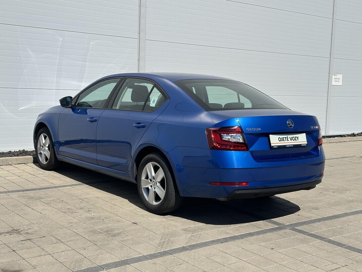 O619V07823_16.webp_OCTAVIA Ambition 1.4 TSI 110 kW manuál, DPH