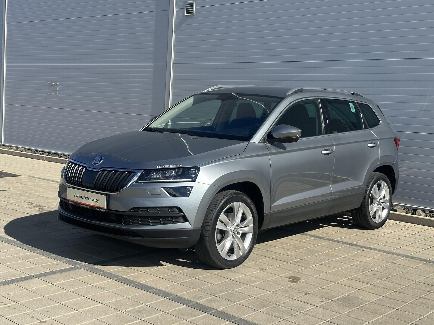 O619V07831_10.webp_KAROQ Style Plus 1.5 TSI 110 kW automat