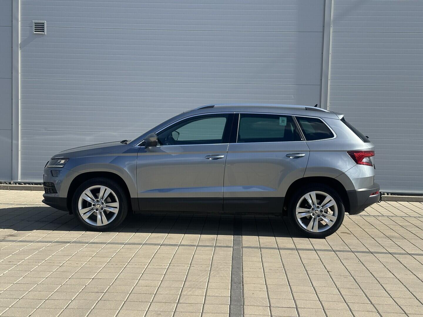 O619V07831_17.webp_KAROQ Style Plus 1.5 TSI 110 kW automat