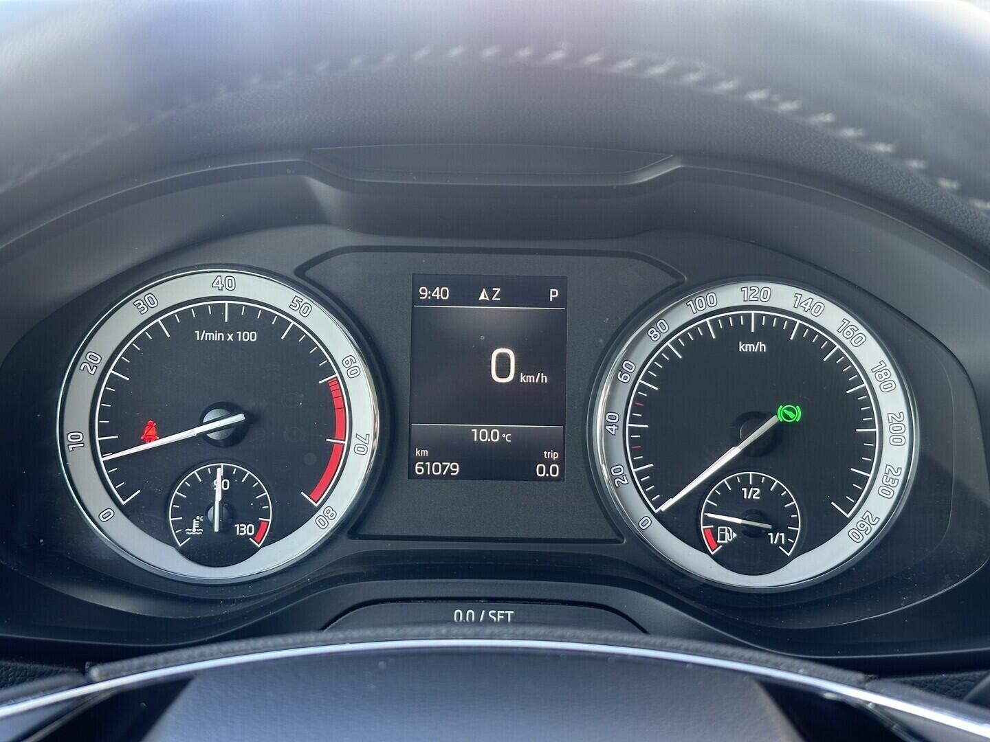 O619V07831_19.webp_KAROQ Style Plus 1.5 TSI 110 kW automat