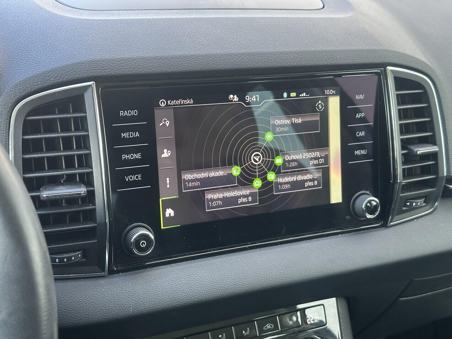 O619V07831_26.webp_KAROQ Style Plus 1.5 TSI 110 kW automat