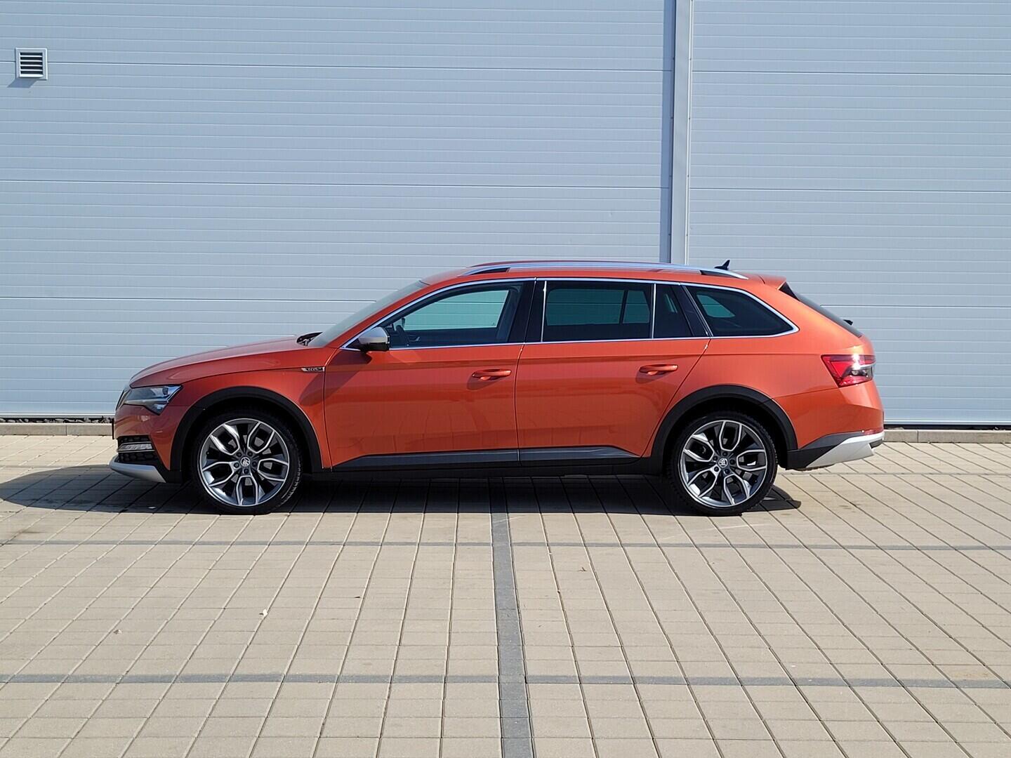 O619V07836_17.webp_SUPERB Scout 2.0 TDI 140 kW automat