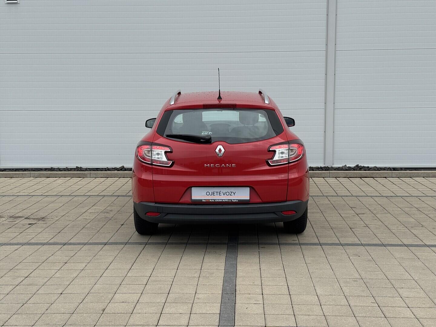 O619V07837_15.webp_MÉGANE  1.6 1.6 16v 74 kW manuál