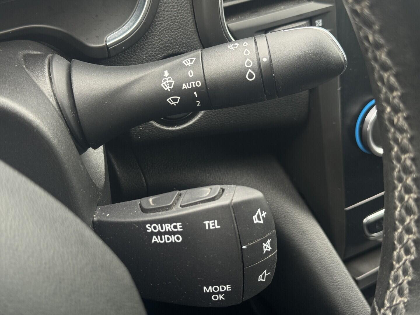 O619V07840_28.webp_TALISMAN Energy 1.6 DCI 96 kW manuál