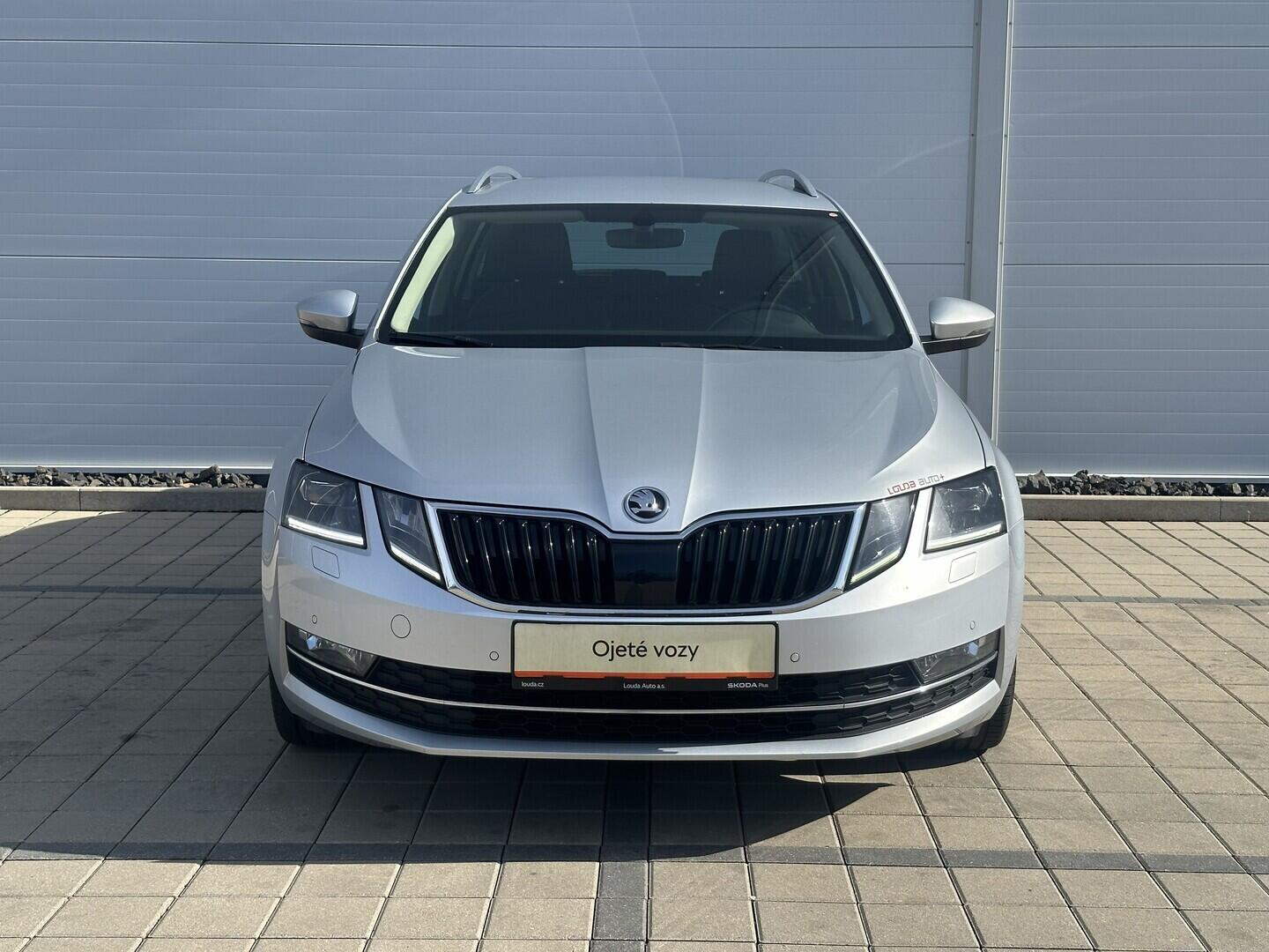 O619V07843_11.webp_OCTAVIA L&K 2.0 TSI 140 kW automat