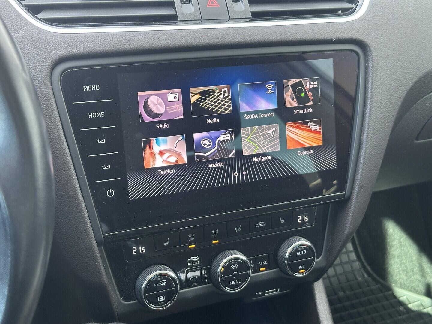 O619V07843_25.webp_OCTAVIA L&K 2.0 TSI 140 kW automat