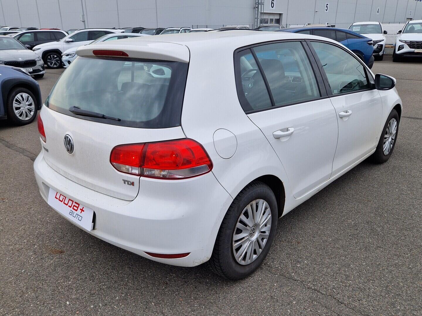 O619V07846_11.webp_GOLF Comfortline 1.6 TDI 77 kW manuál