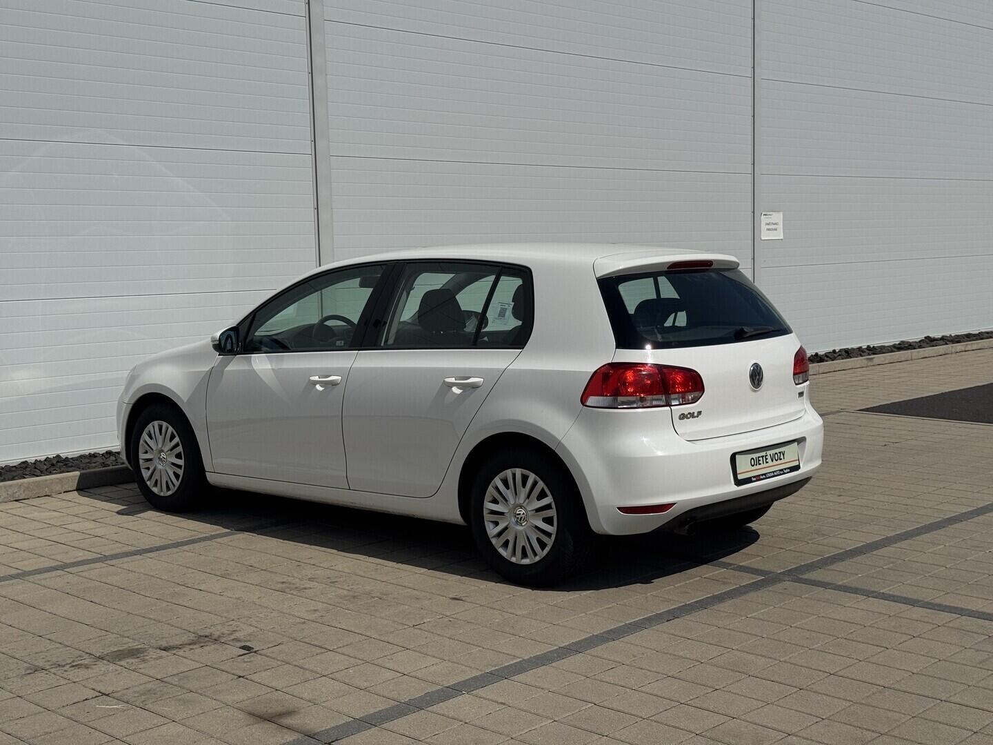 O619V07846_16.webp_GOLF Comfortline 1.6 TDI 77 kW manuál