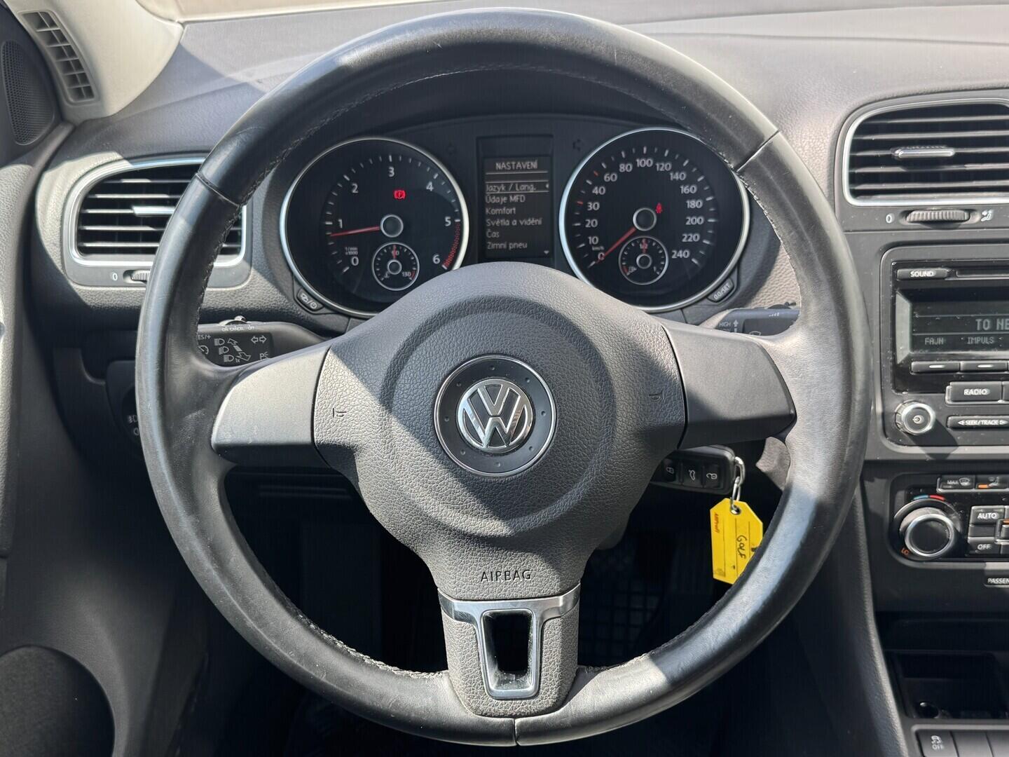 O619V07846_20.webp_GOLF Comfortline 1.6 TDI 77 kW manuál