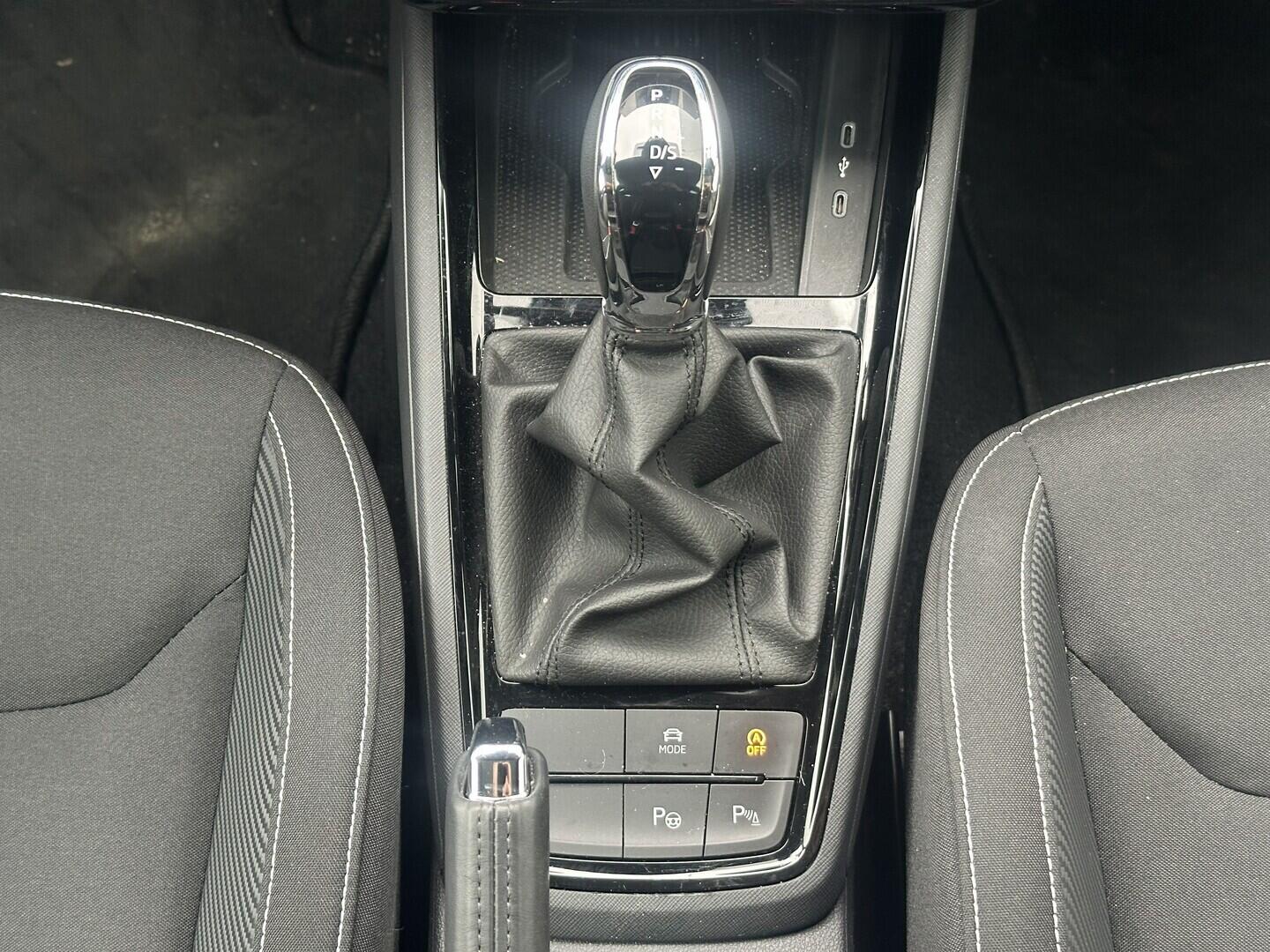 O619V07849_25.webp_KAMIQ Monte Carlo 1.5 TSI 110 kW automat, DPH