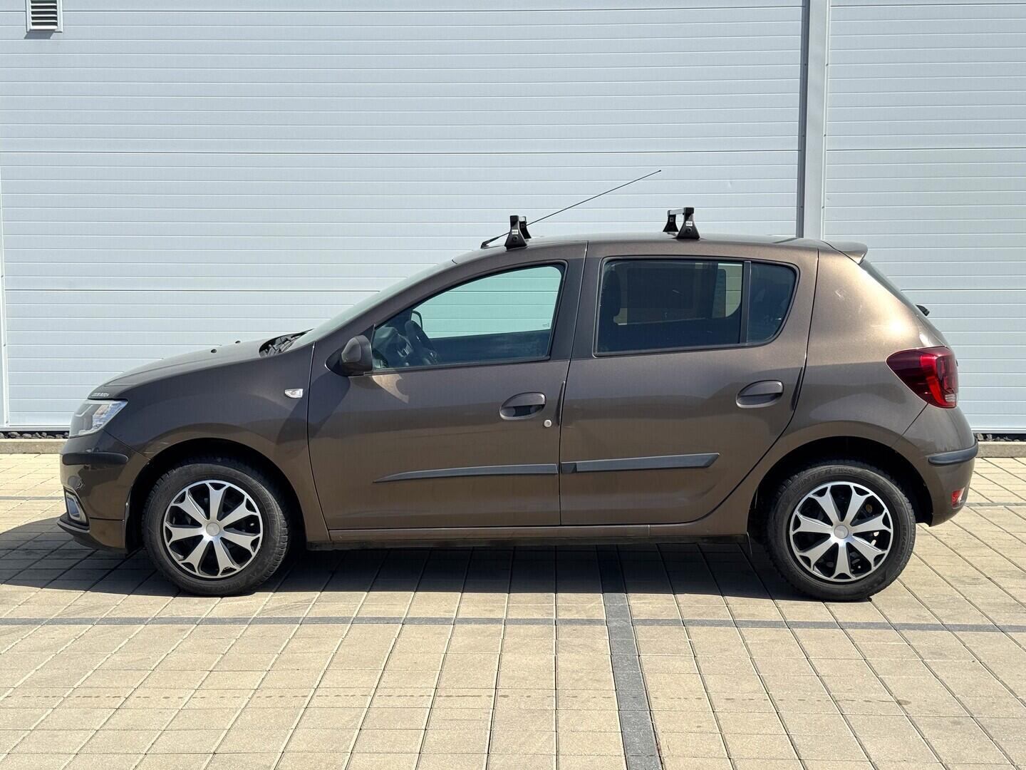 O619V07850_17.webp_SANDERO  1.0 SCe 54 kW manuál
