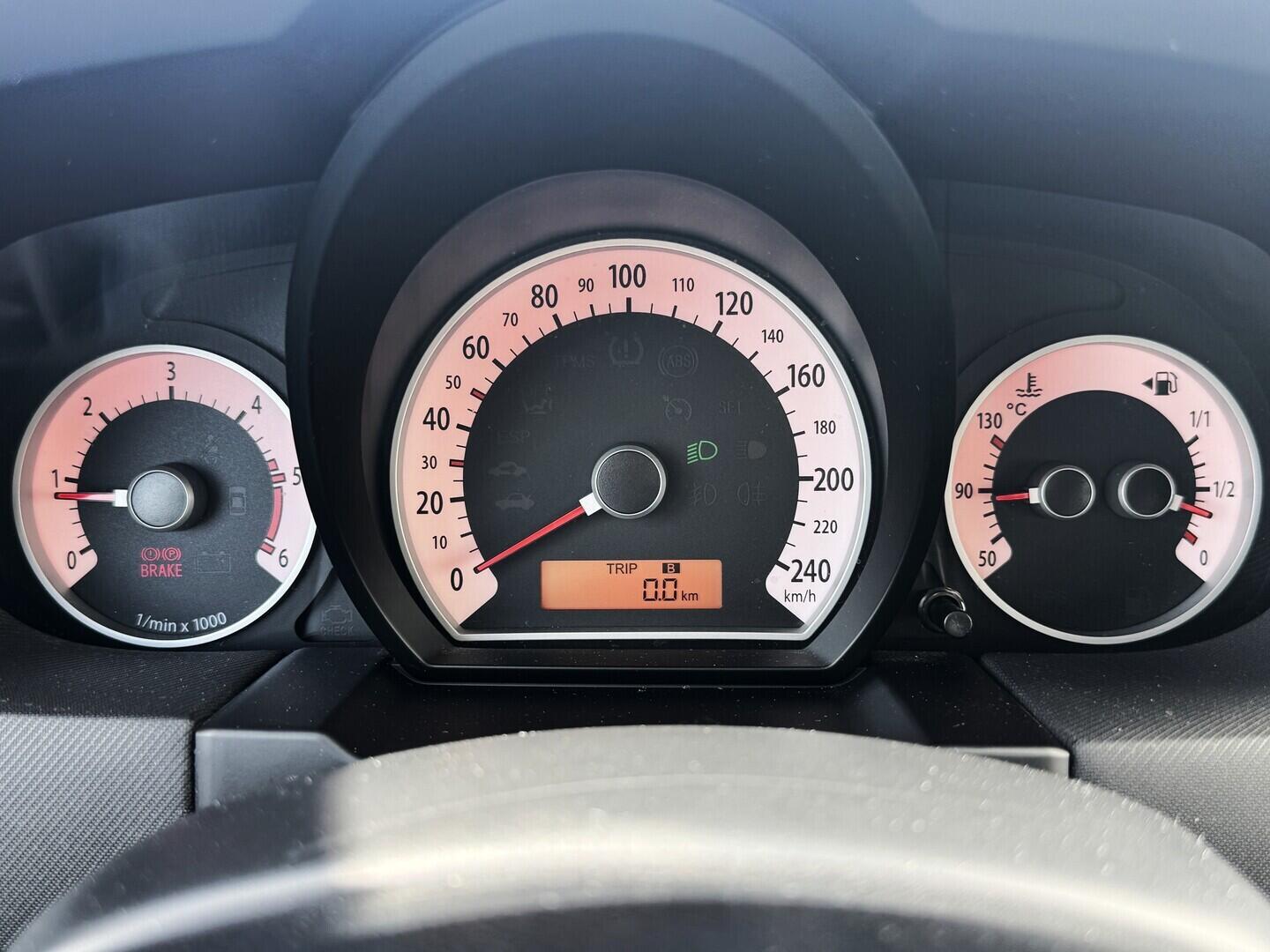 O619V07851_19.webp_CEED  1.6 CRDi 84 kW manuál