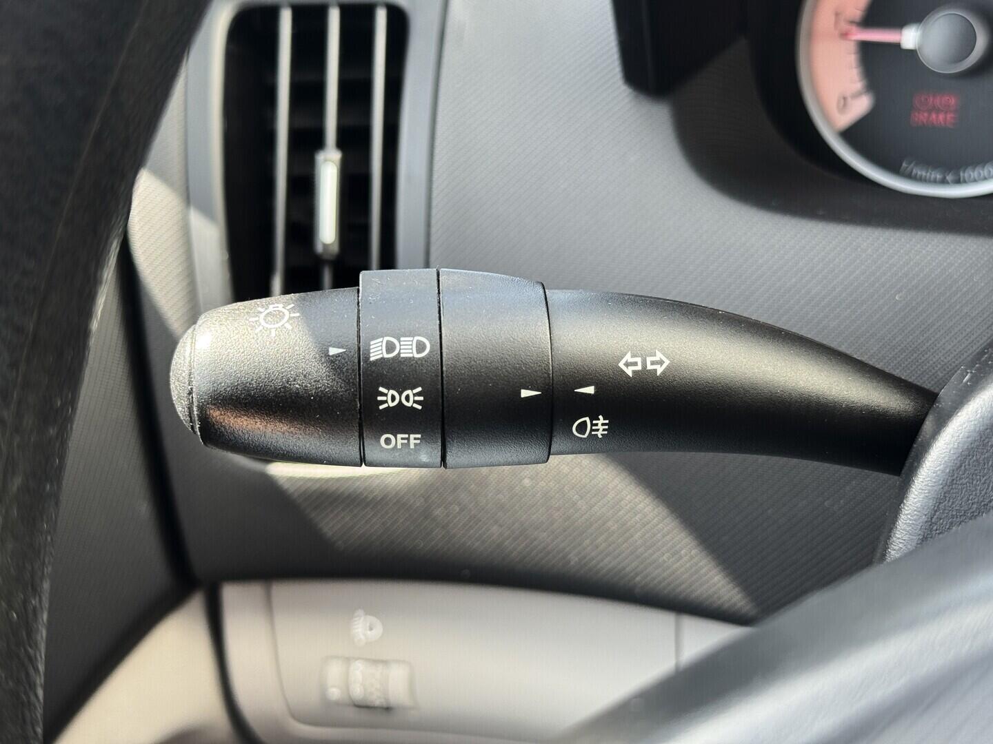 O619V07851_25.webp_CEED  1.6 CRDi 84 kW manuál