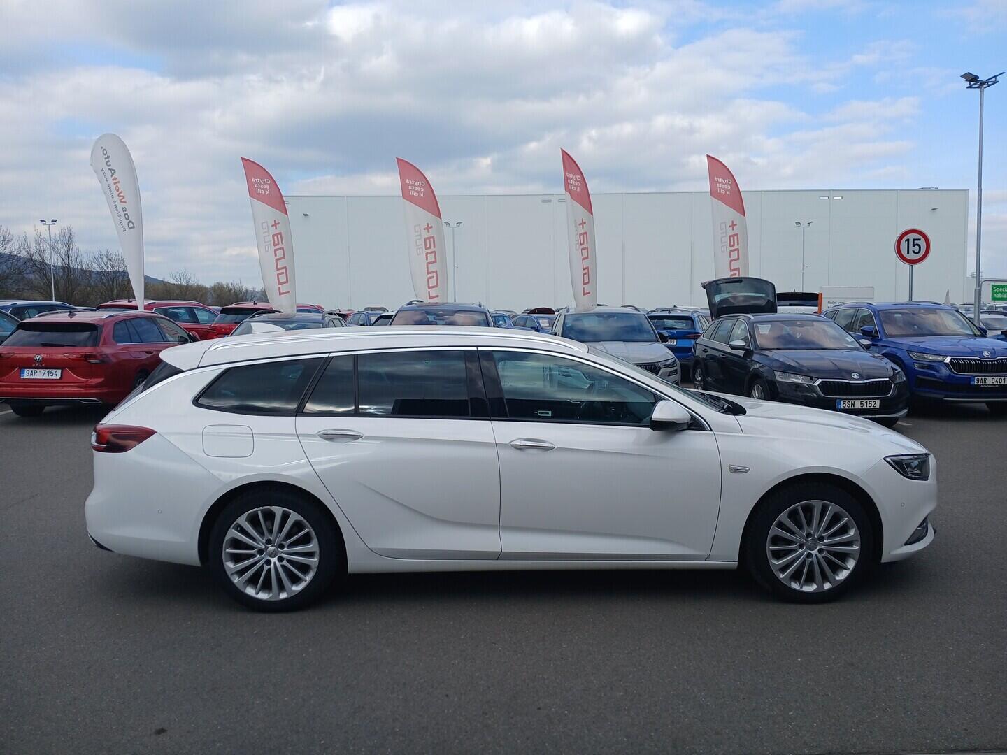 O619V07856_12.webp_INSIGNIA Sport Tourer 2.0 CDTi 154 kW automat