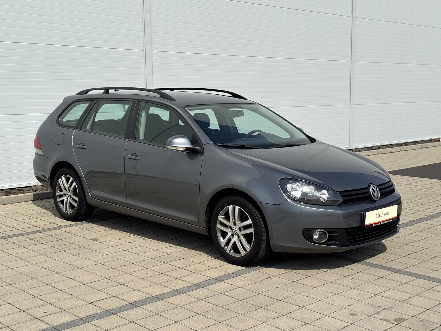 O619V07863_12.webp_GOLF VARIANT Trendline 1.4 TSI 90 kW manuál
