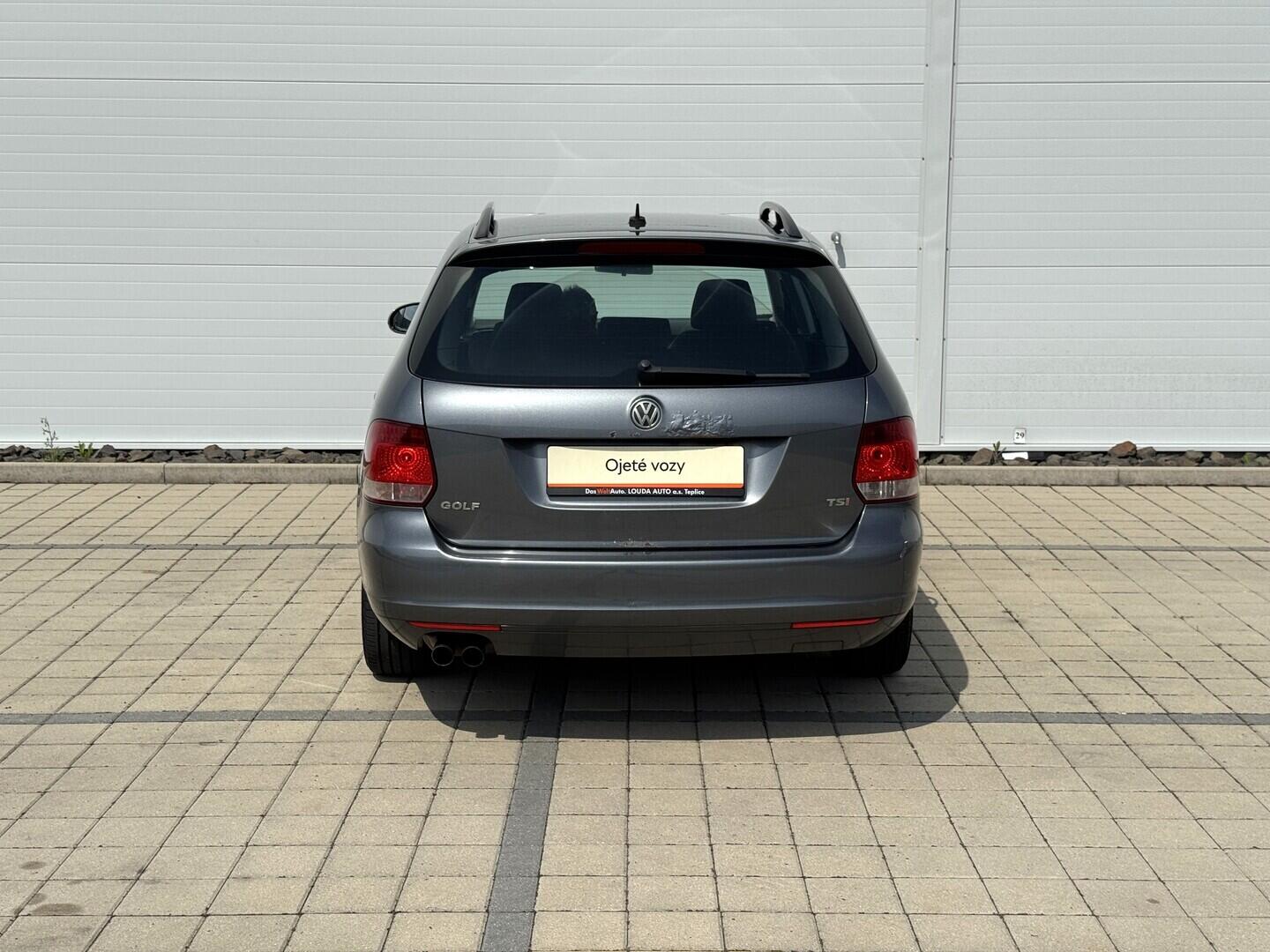 O619V07863_15.webp_GOLF VARIANT Trendline 1.4 TSI 90 kW manuál