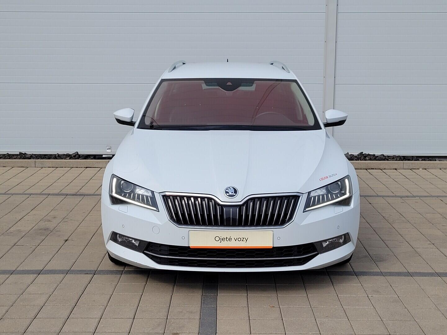 O619V07864_11.webp_SUPERB L&K 2.0 TSI 206 kW automat