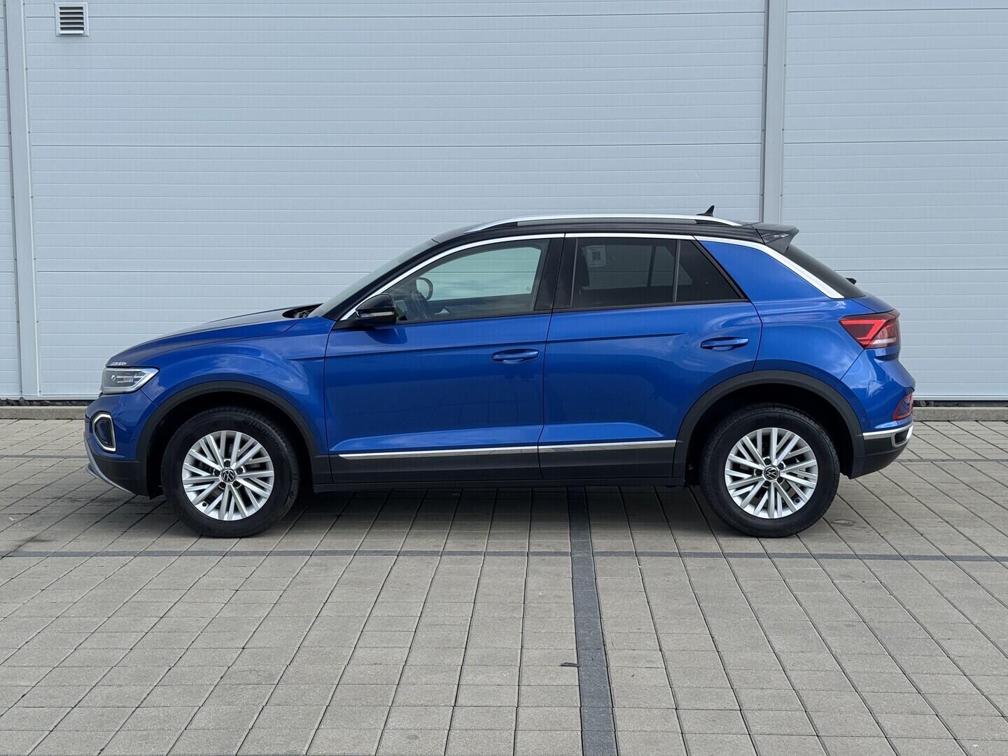 O619V07869_17.webp_T-ROC Style 1.0 TSI 81 kW manuál