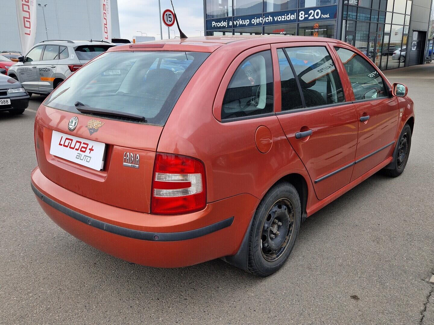 O619V07870_11.webp_FABIA Ambiente 1.4 TDI 59 kW manuál