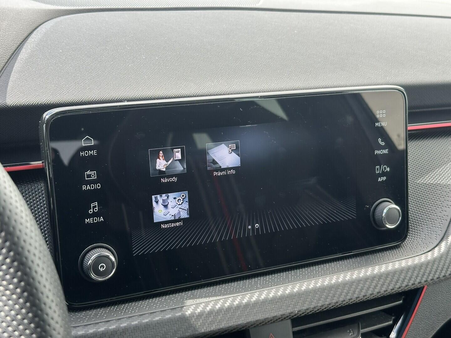 O619V07872_27.webp_KAMIQ Monte Carlo 1.5 TSI 110 kW manuál, DPH